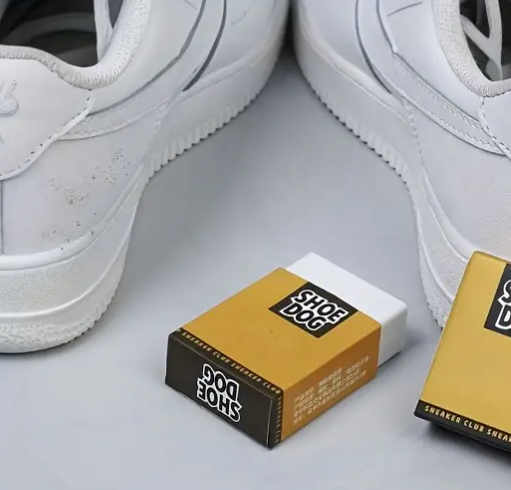 Elimina manchas zapatos