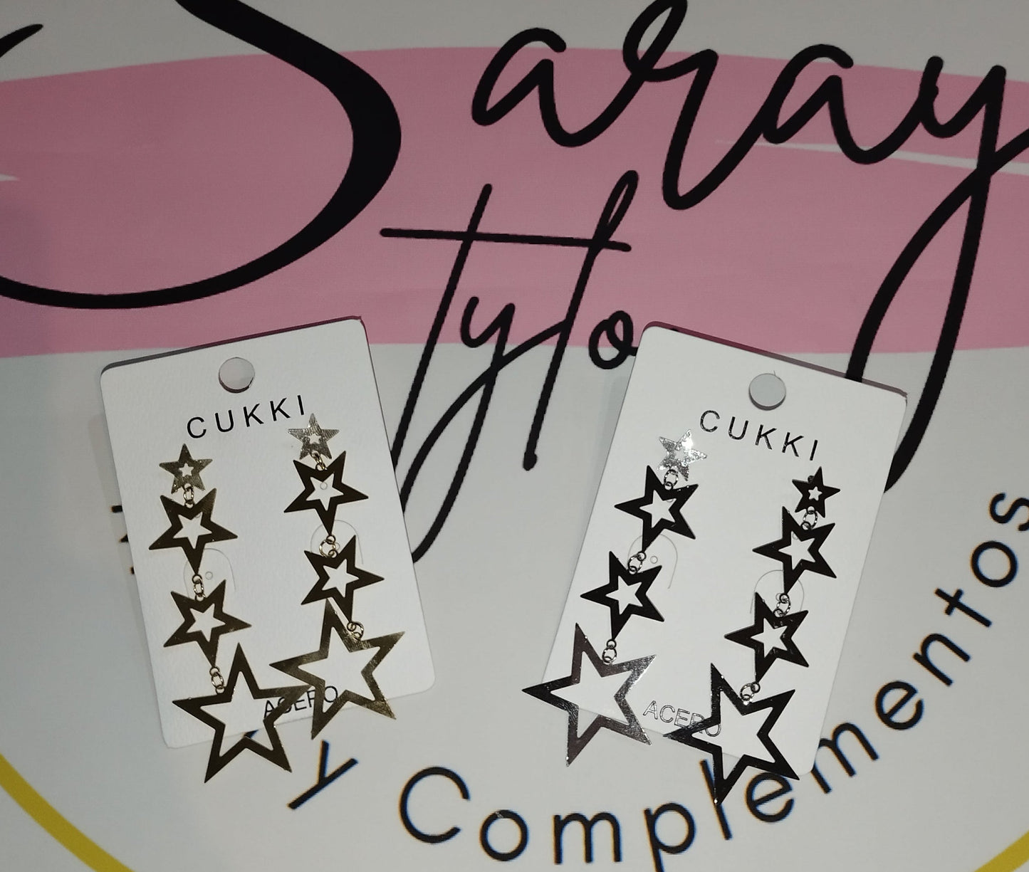 Pendientes  estrellitas       ✨ ✨ oro