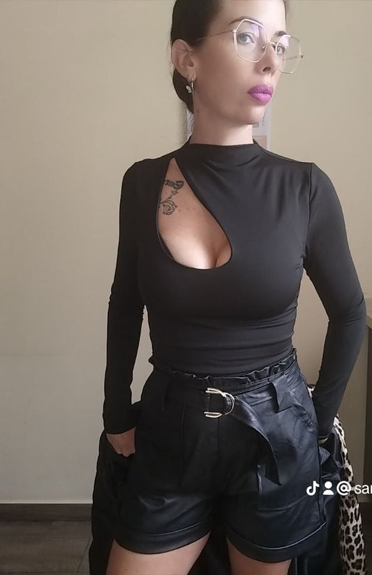 Shorts polipiel negros